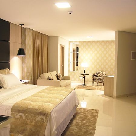 Solaris Hotel Formosa Bagian luar foto